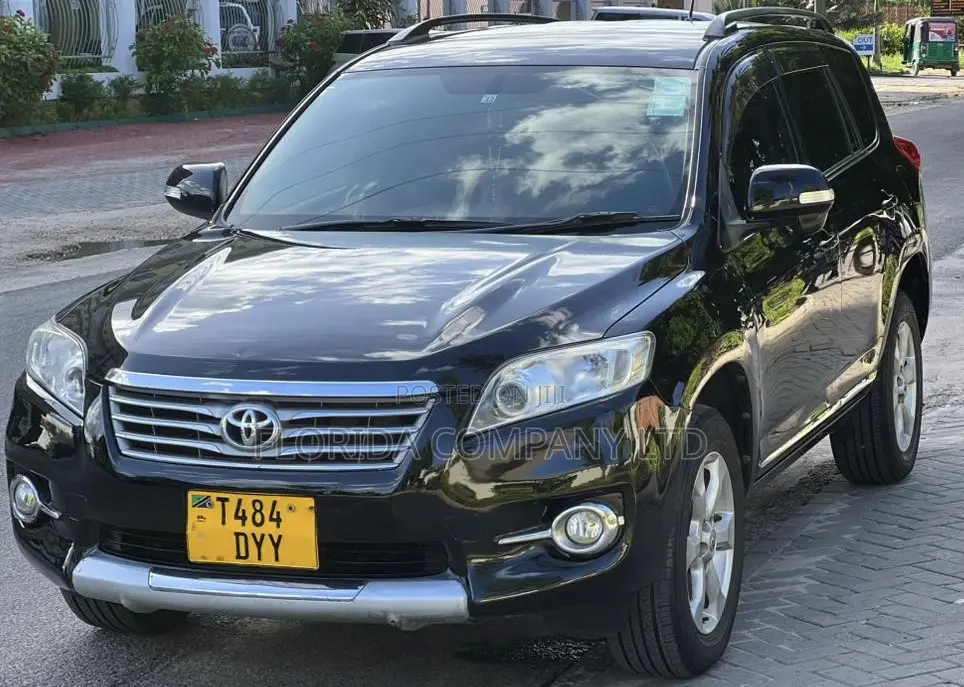 Toyota Vanguard 2011 Black