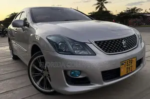 Toyota Crown 2008 Silver