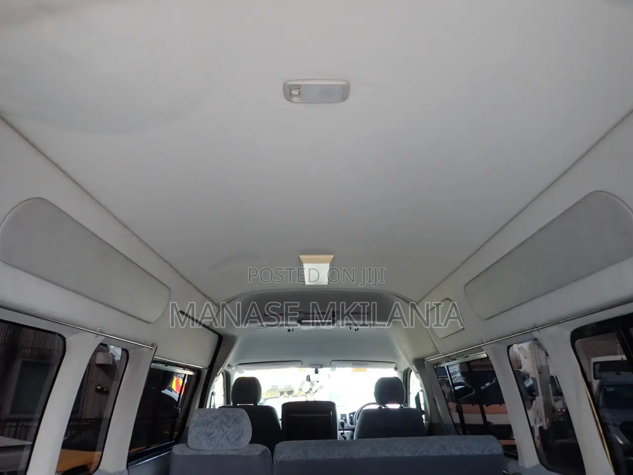 Toyota HiAce 2006 Silver