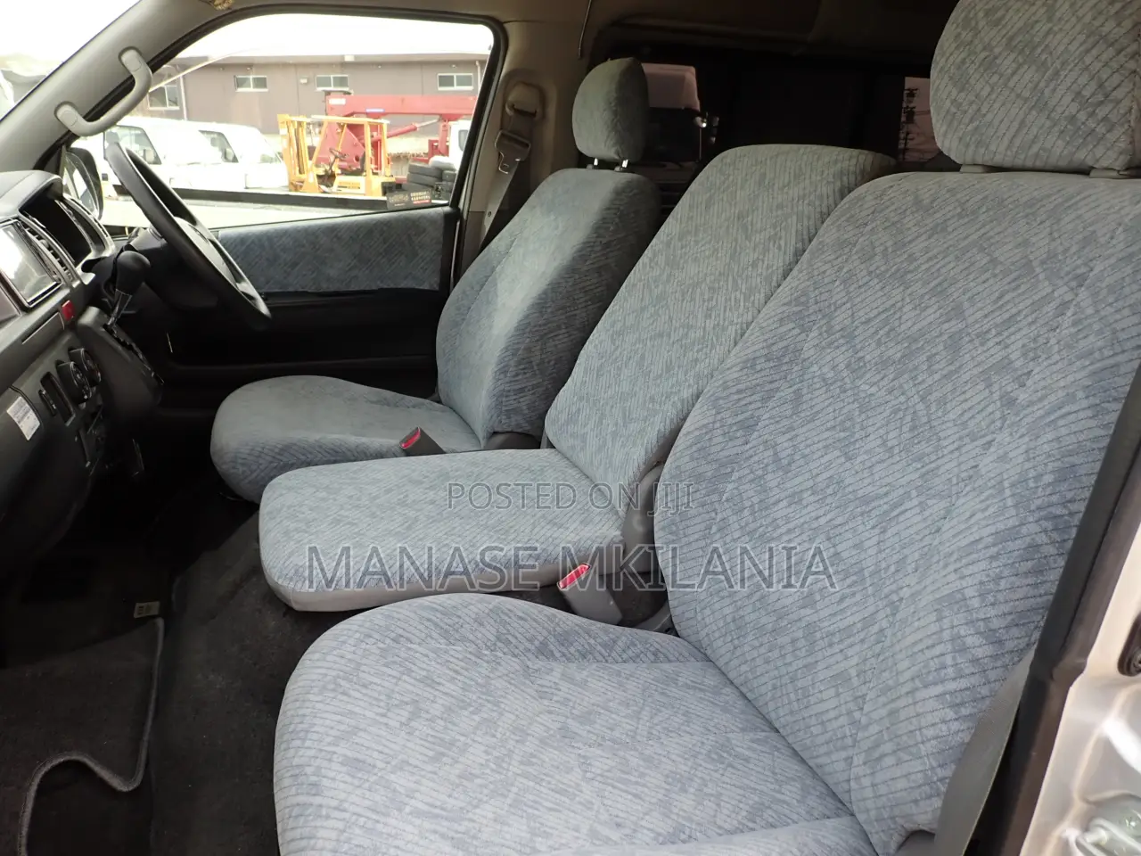 Toyota HiAce 2006 Silver