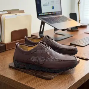 Original Leather//Clarks Shoes Fashion