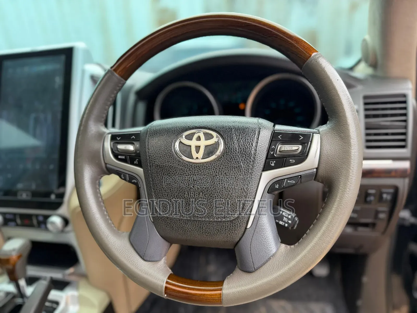 Toyota Land Cruiser 2024 Black