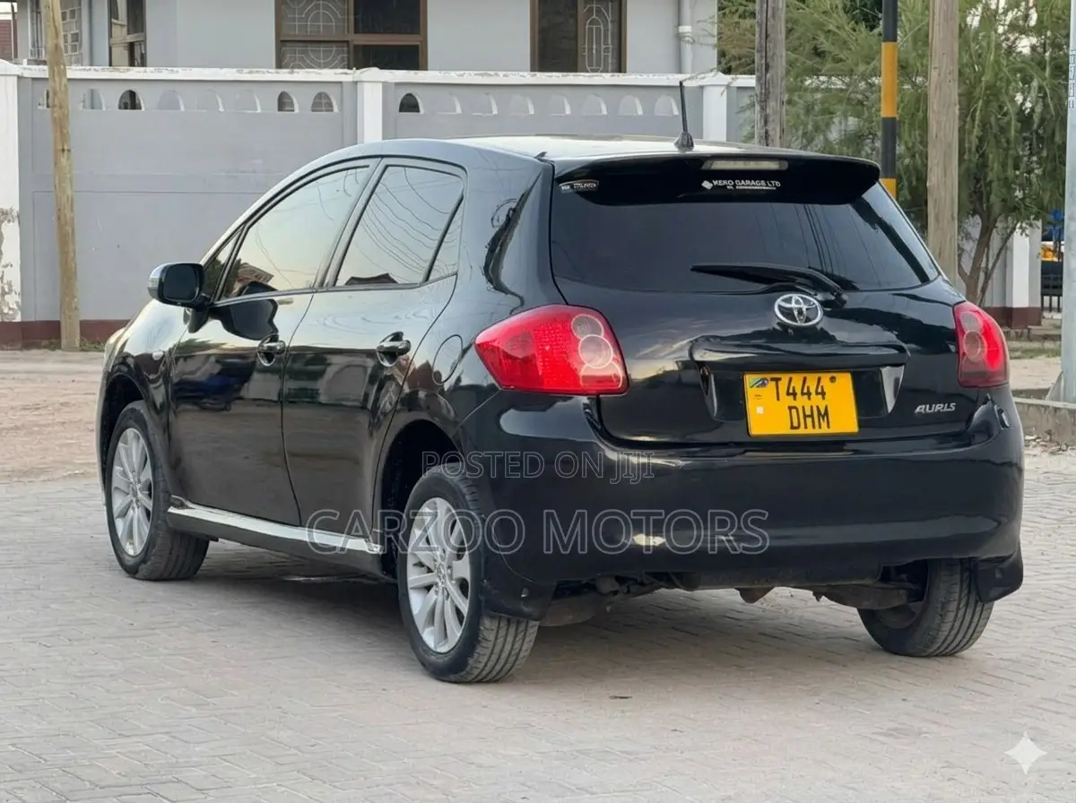 Toyota Auris 2006 Black