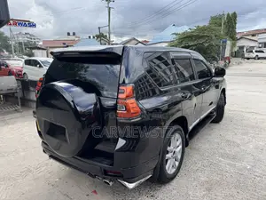 Toyota Land Cruiser Prado 2.7 i 2013 Black