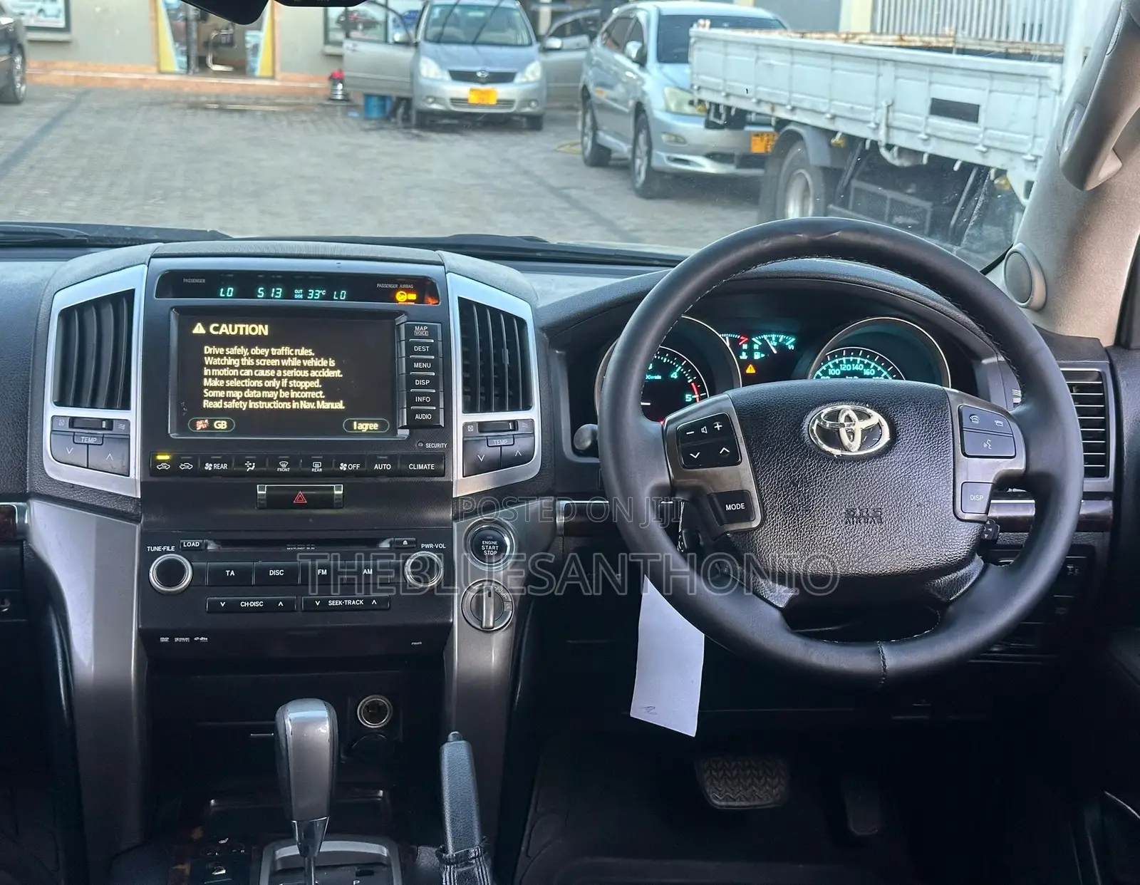 Toyota Land Cruiser 2012 Black