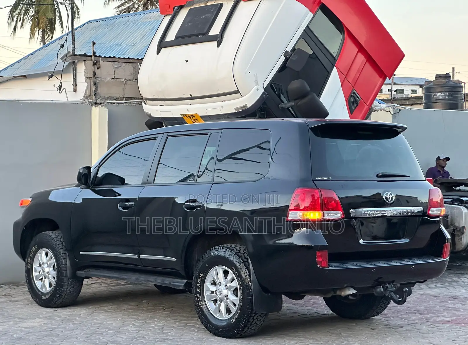 Toyota Land Cruiser 2012 Black