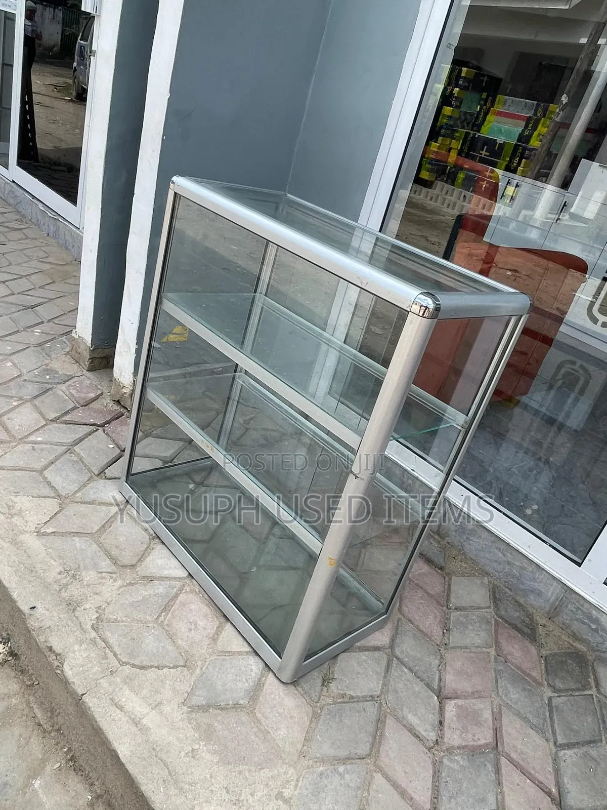 Aluminium Kabati