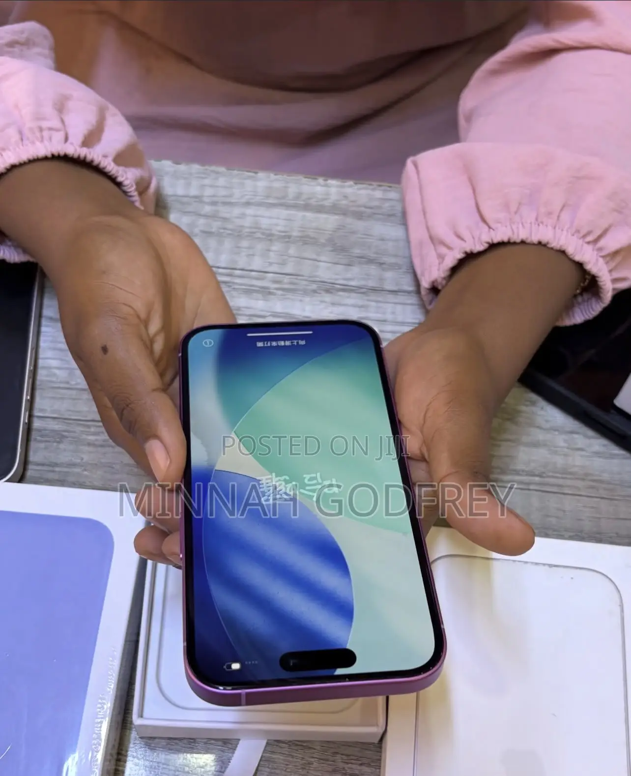 New Apple iPhone 16 128 GB Pink