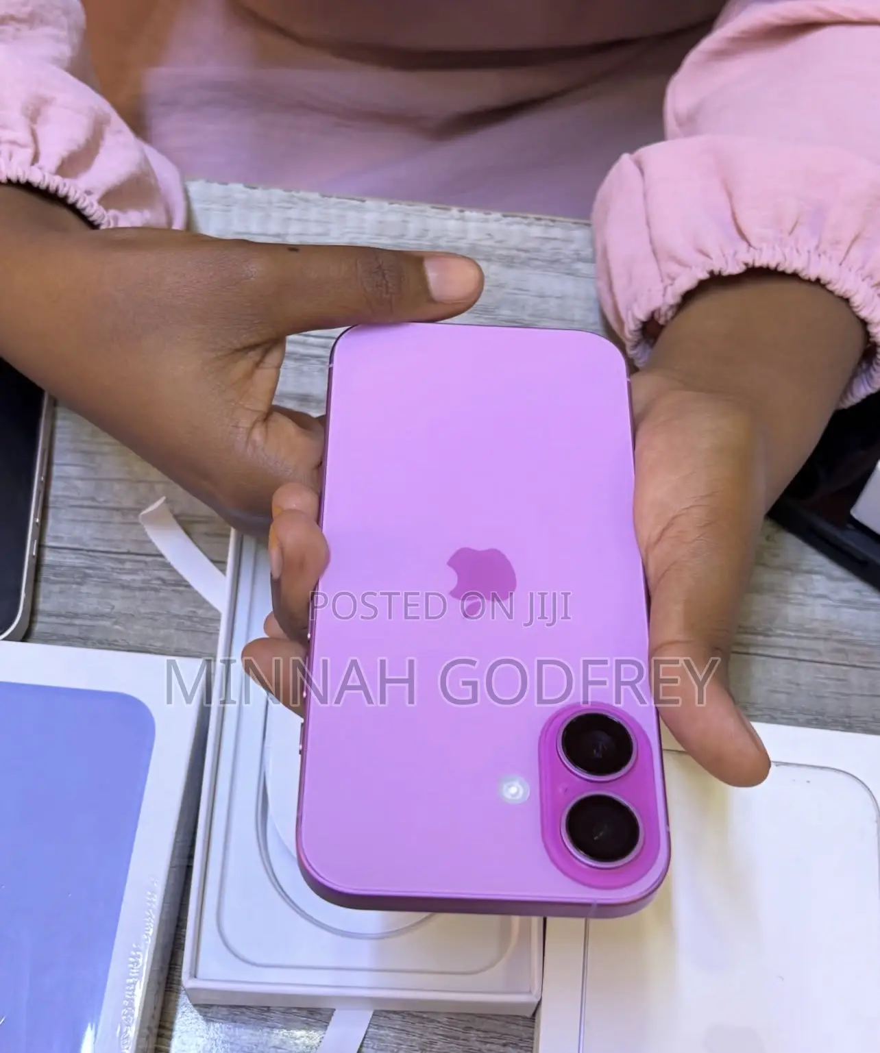 New Apple iPhone 16 128 GB Pink