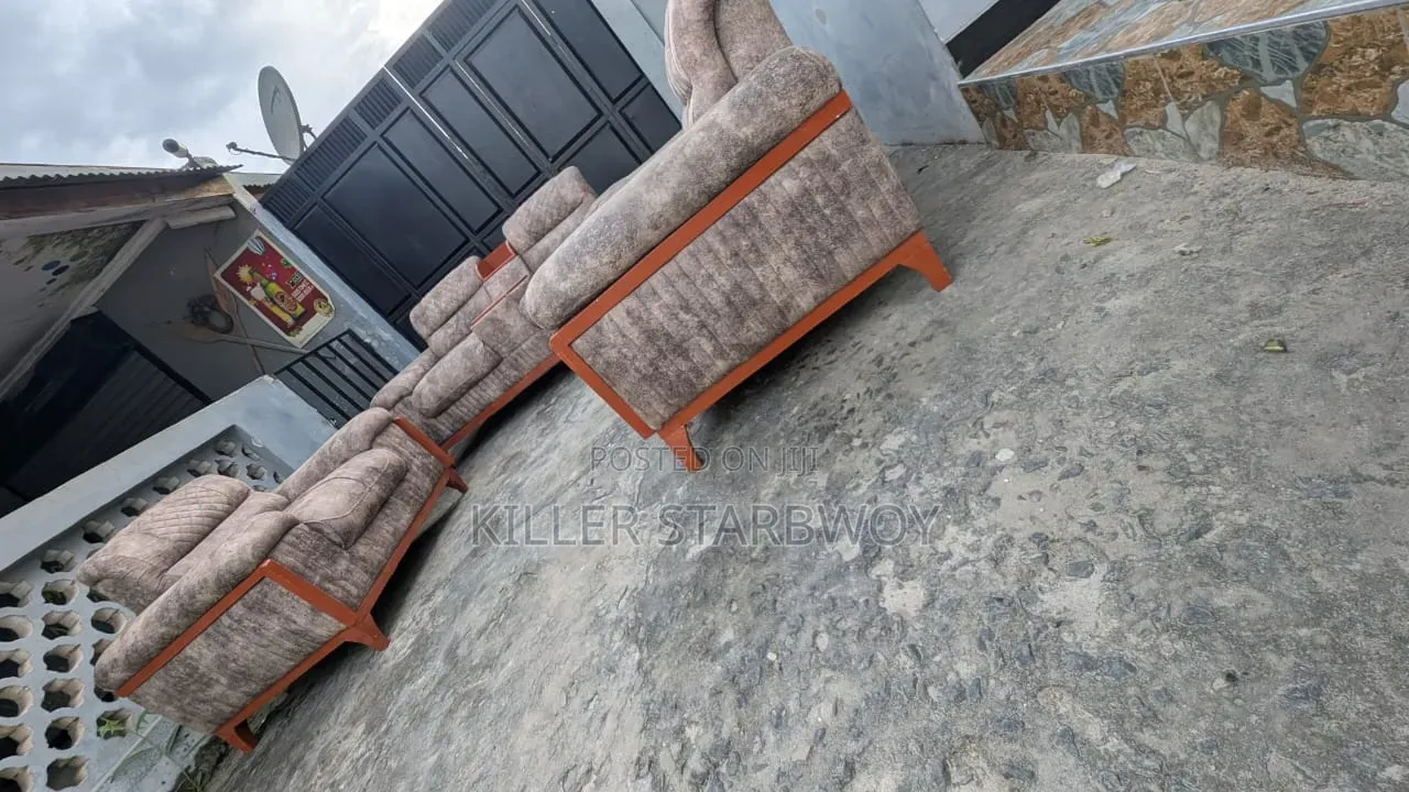 Sofa Set Mpya