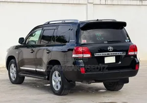 Toyota Land Cruiser 2011 Matt Black