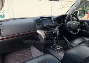 Toyota Land Cruiser 2011 Matt Black