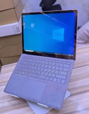 New Laptop Microsoft Surface Laptop 3 8GB Intel Core i5 SSD 256GB