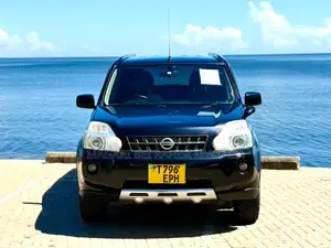 Nissan X-Trail 2.0 Petrol XE 2009 Black