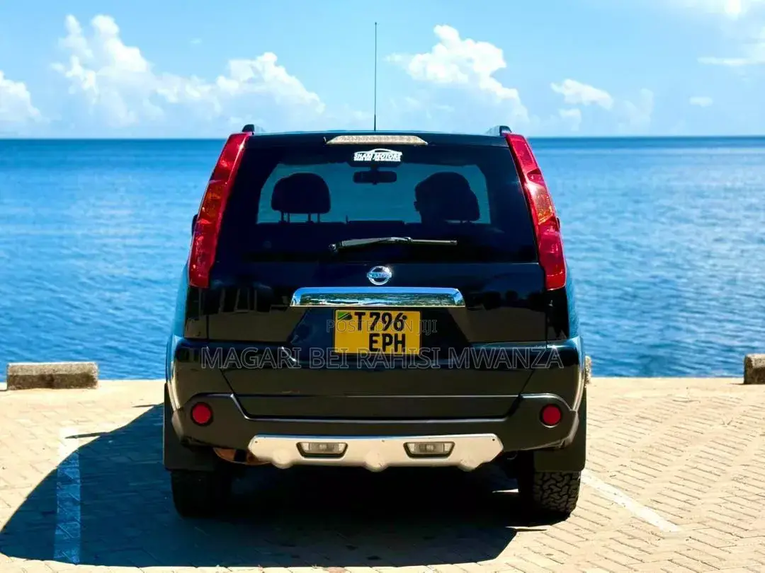 Nissan X-Trail 2.0 Petrol XE 2009 Black