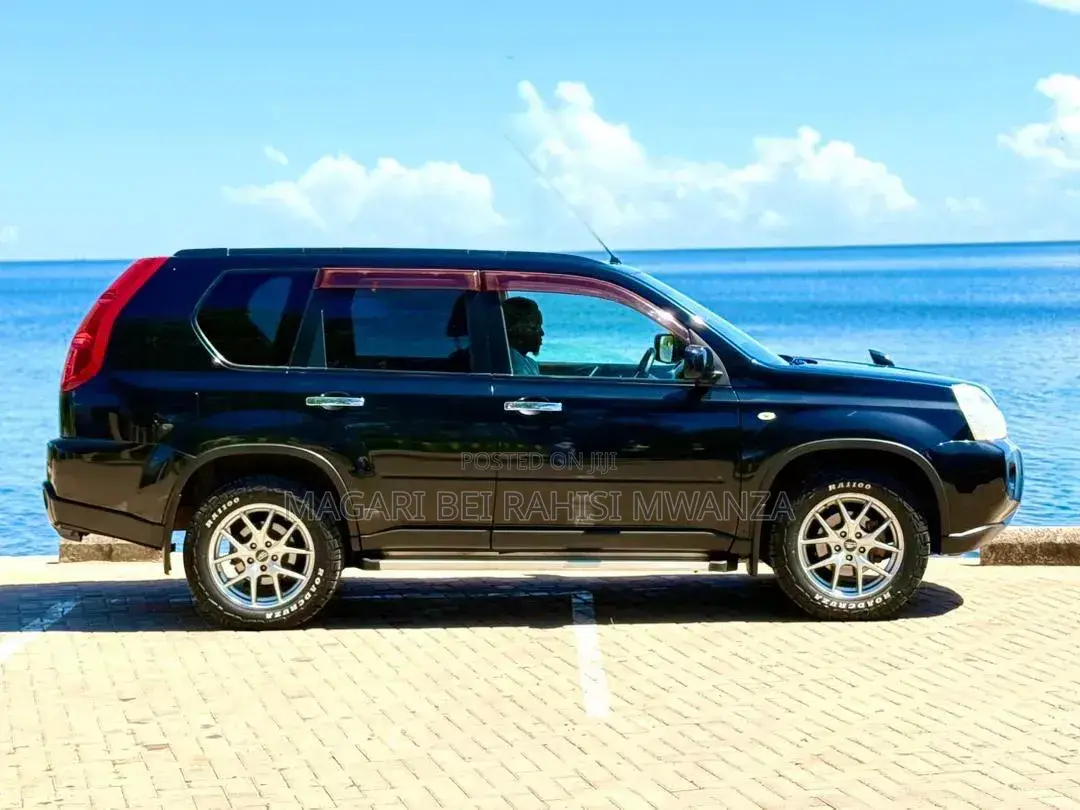 Nissan X-Trail 2.0 Petrol XE 2009 Black