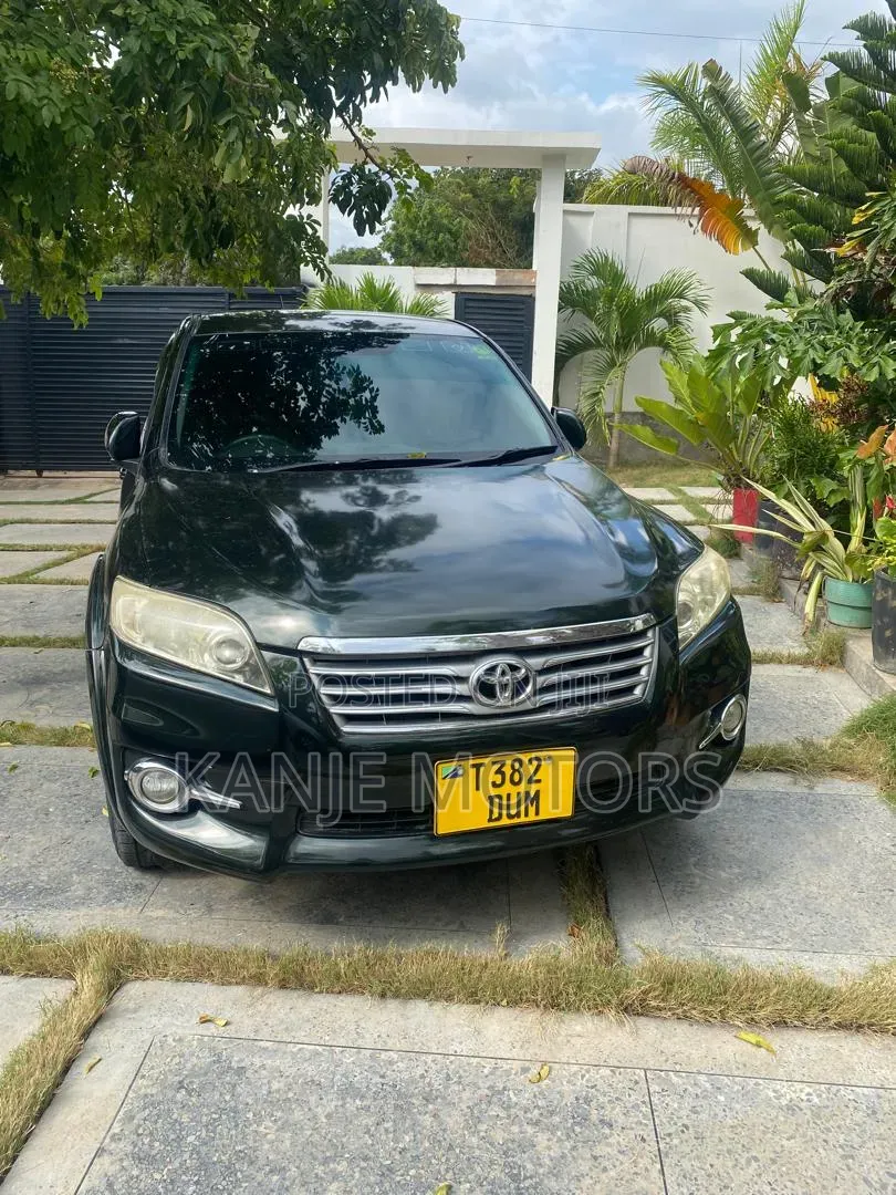 Toyota Vanguard 2012 Matt Black