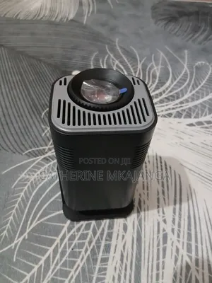Hy320 Projector
