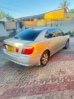 Toyota Premio 2004 Silver