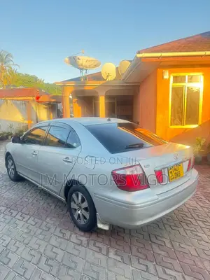 Toyota Premio 2004 Silver