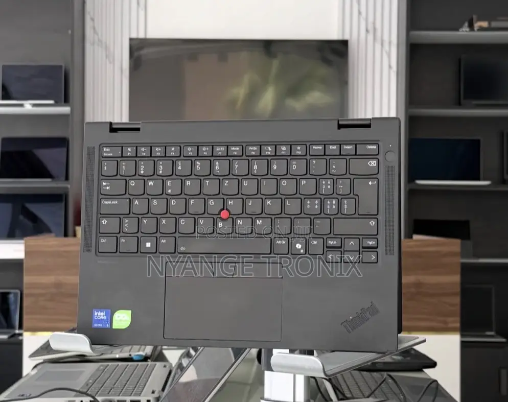 New Laptop Lenovo ThinkPad T14s Gen 1 16GB Intel Core Ultra 7 SSD 512GB