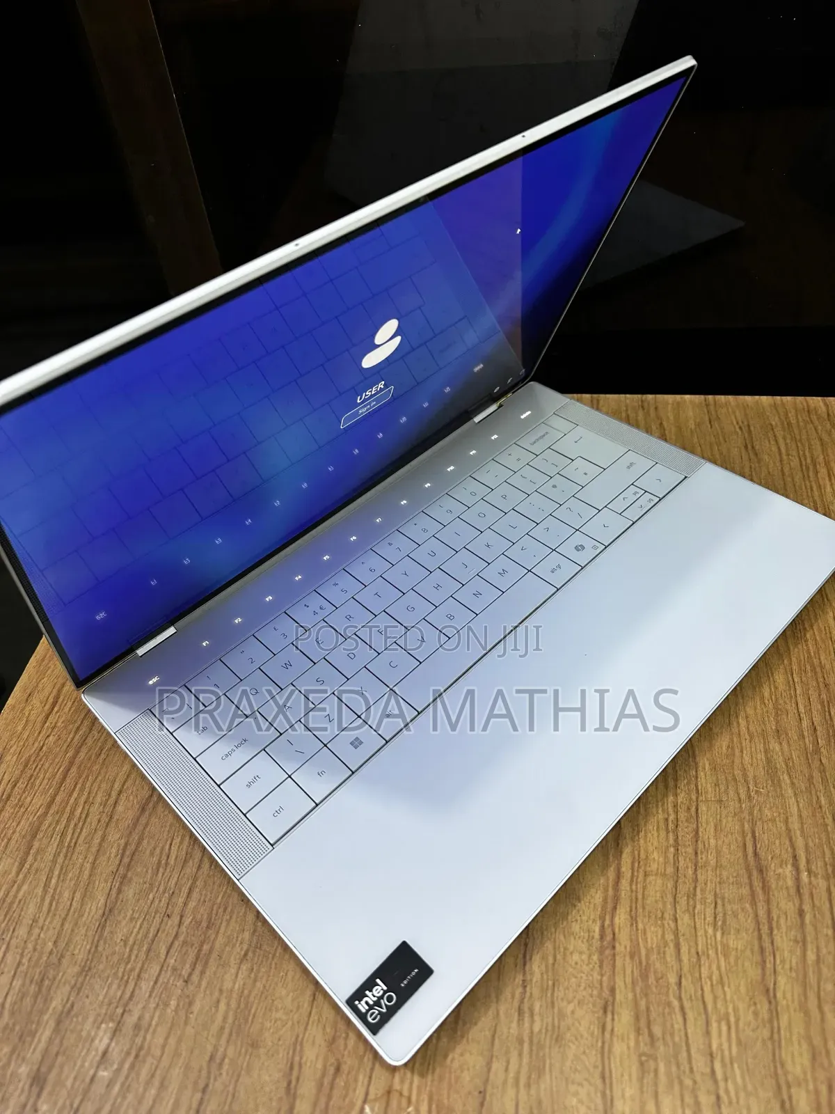 Laptop Dell XPS 14 9440 16GB Intel Core Ultra 7 SSD 512GB