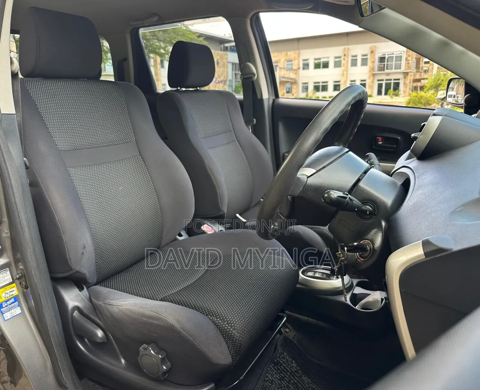 Toyota IST 2005 Gray