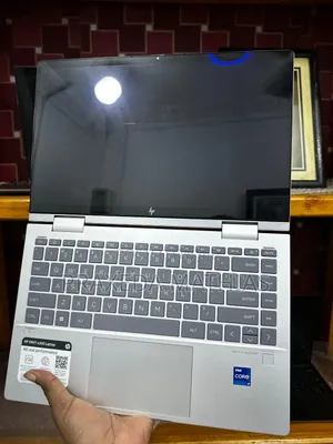 Laptop HP Envy X360 16GB Intel Core i7 SSD 1T
