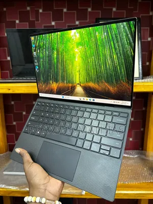 Laptop Dell XPS 13 9310 8GB Intel Core i7 SSD 512GB