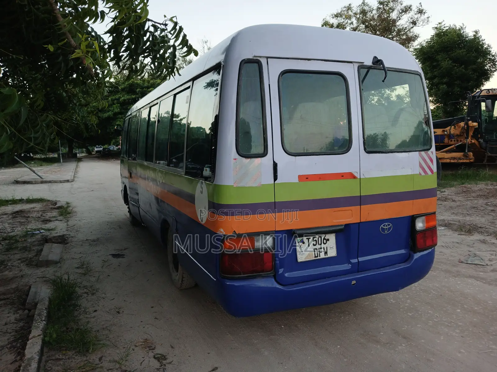 Toyota Coaster 1999