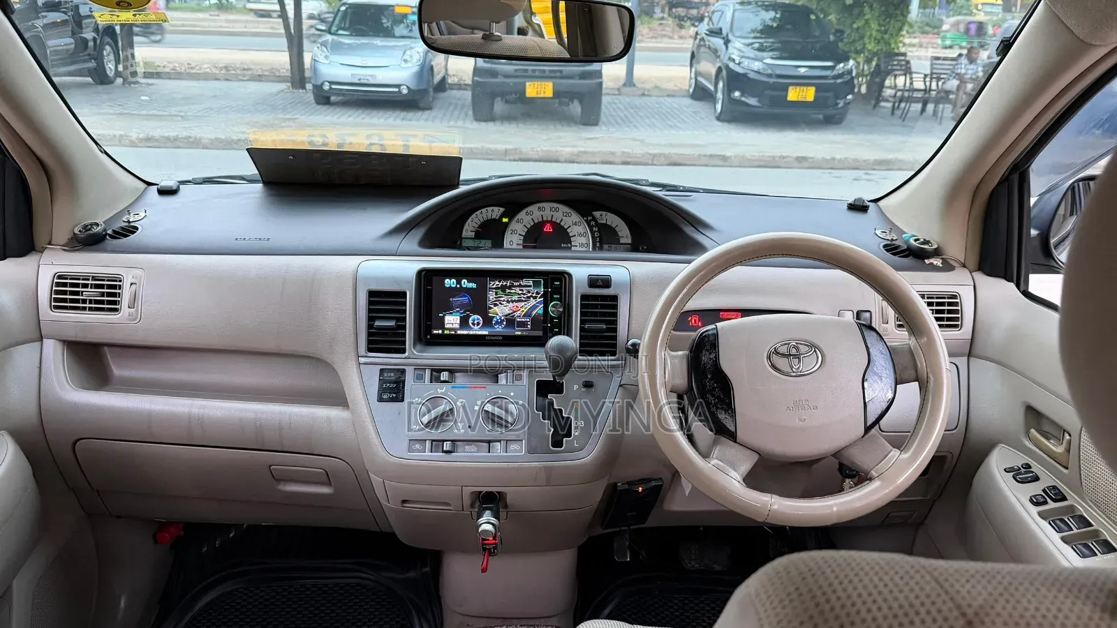 Toyota Raum 2008 Silver