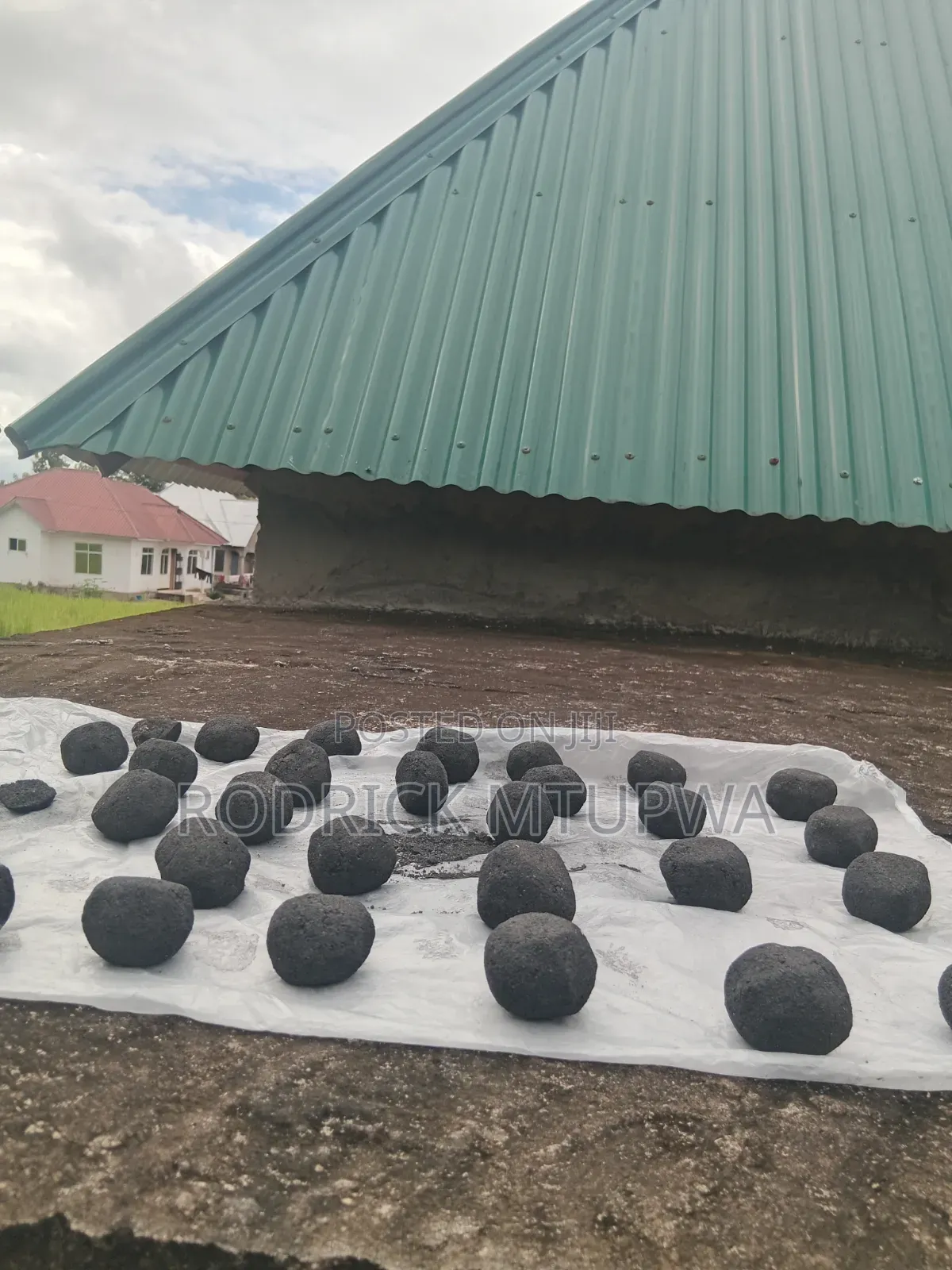 Pata Mkaa Bora Auna Moshi Unawaka Mpaka Masaa 10