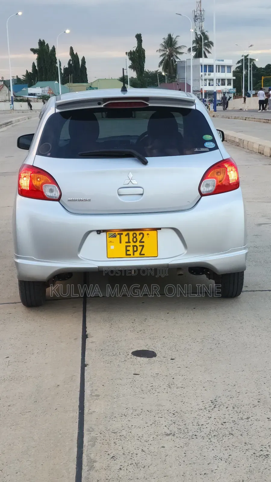 Mitsubishi Mirage 2012 Silver