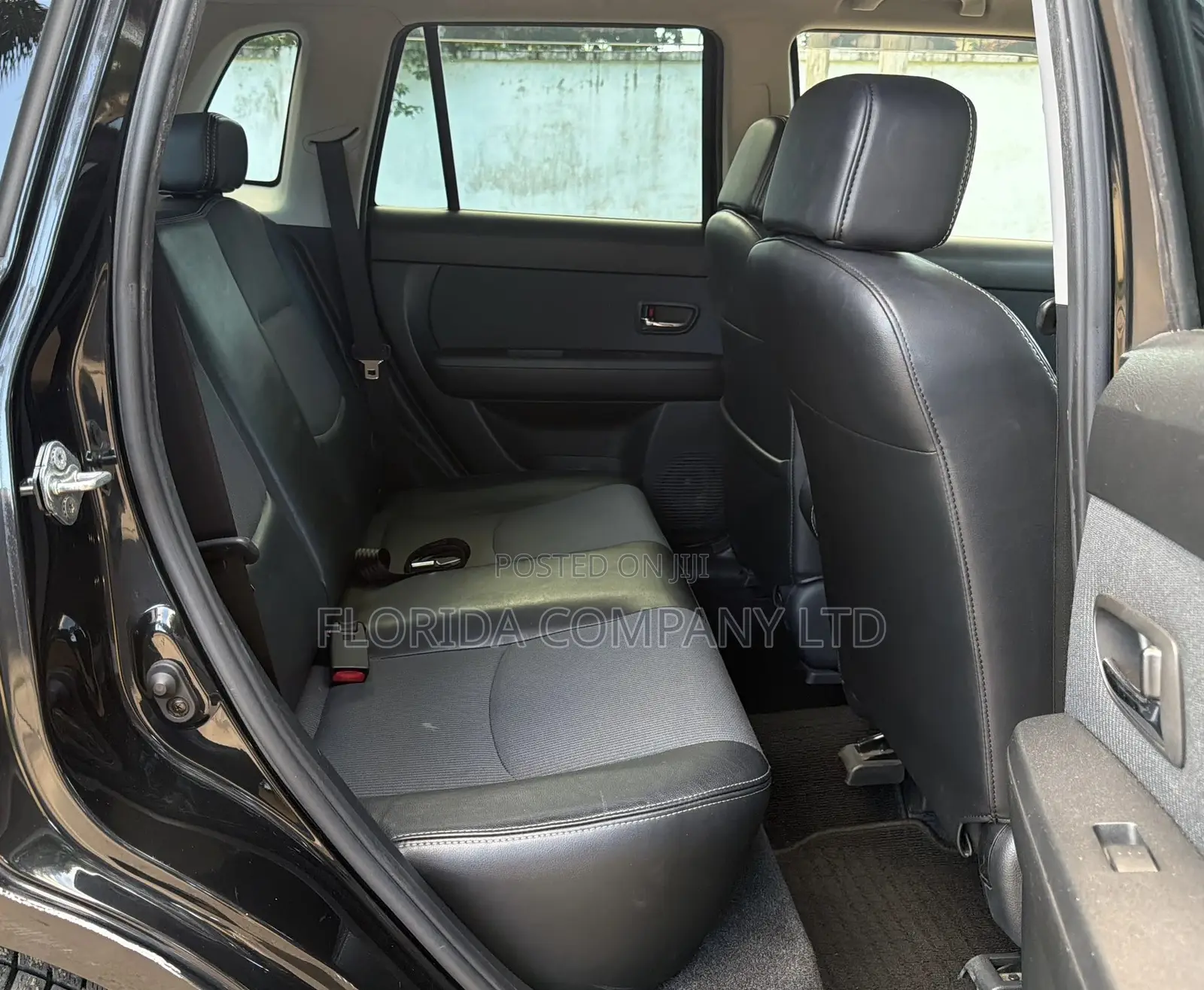 Mazda Verisa 2005 Black