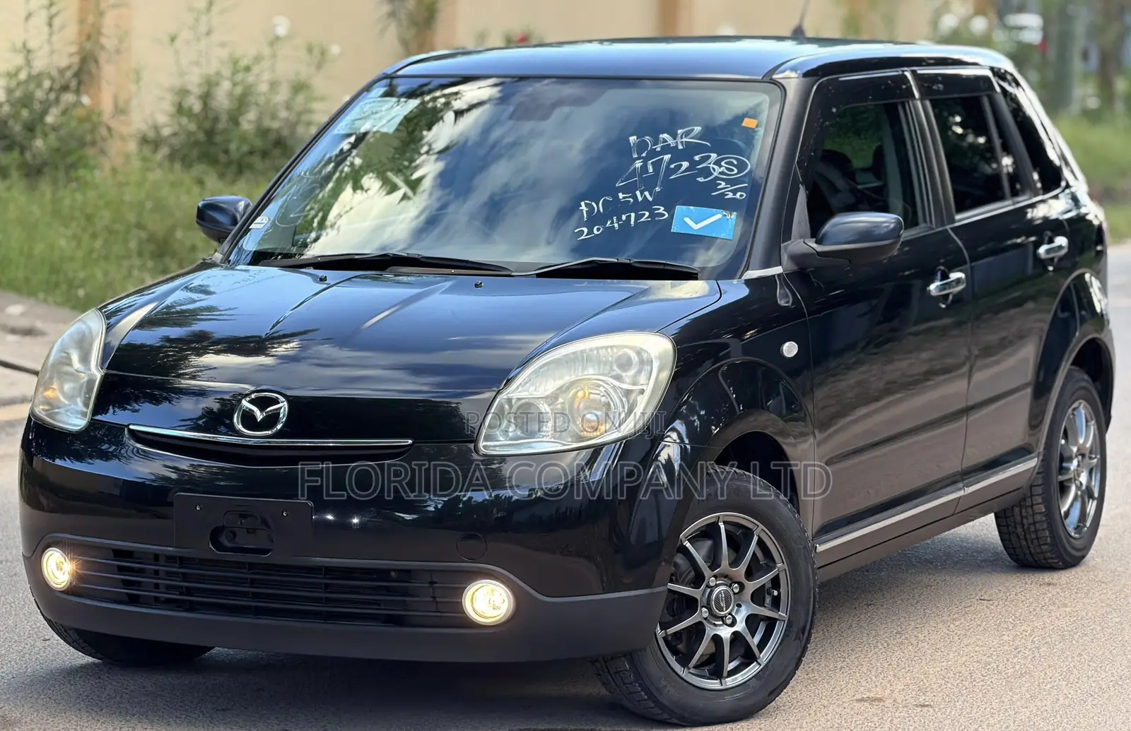Mazda Verisa 2005 Black