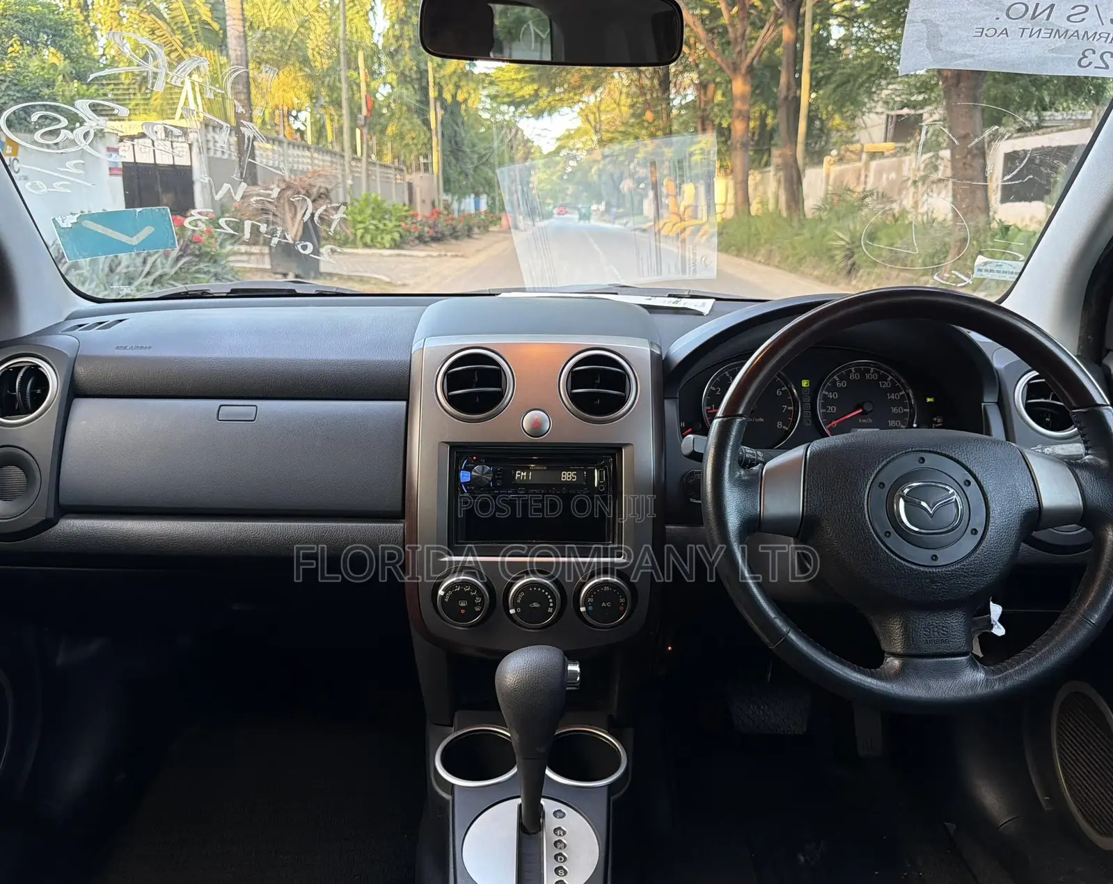 Mazda Verisa 2005 Black