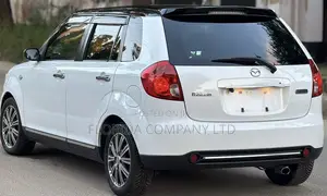 Mazda Verisa 2009 White