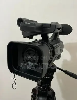 Sony Nx-100