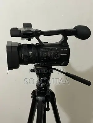 Sony Nx-100