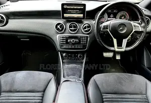 Mercedes-Benz A-Class 2014 Silver