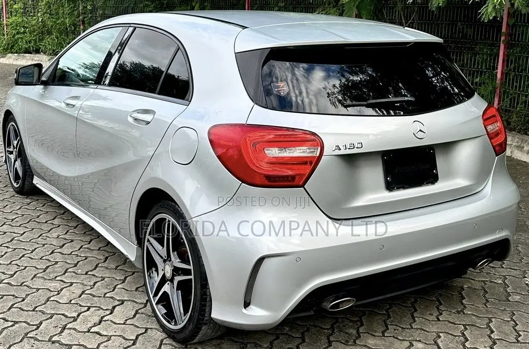 Mercedes-Benz A-Class 2014 Silver