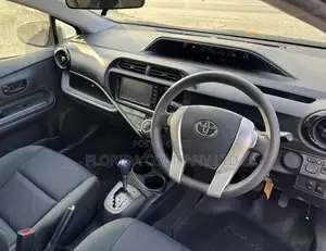 Toyota Aqua 2015 Black