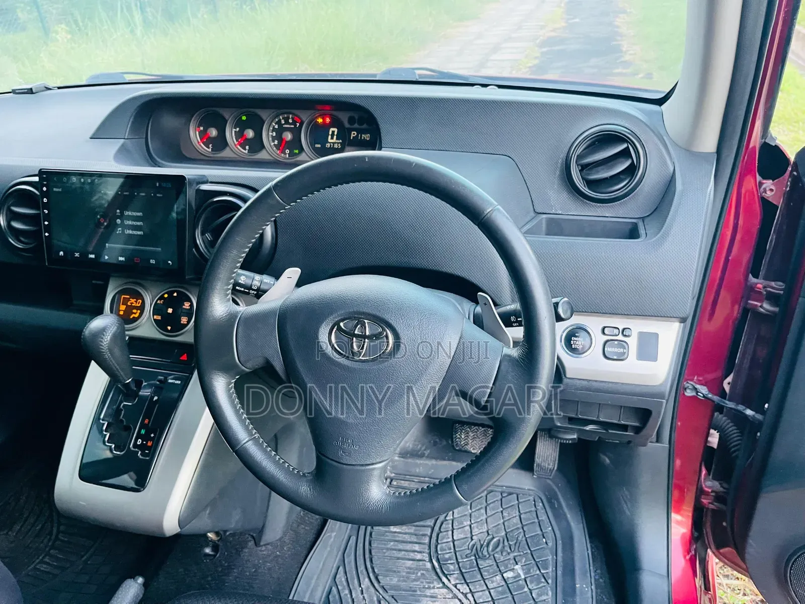 Toyota Corolla Rumion 2008 Red