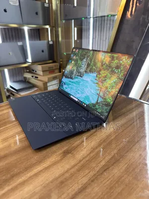 Laptop Dell XPS 14 9440 16GB Intel Core Ultra 7 SSD 1T
