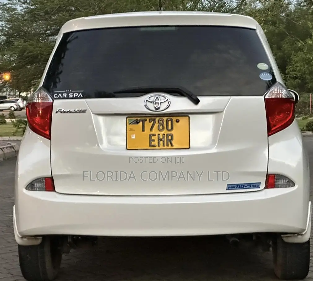 Toyota Ractis 2012 White