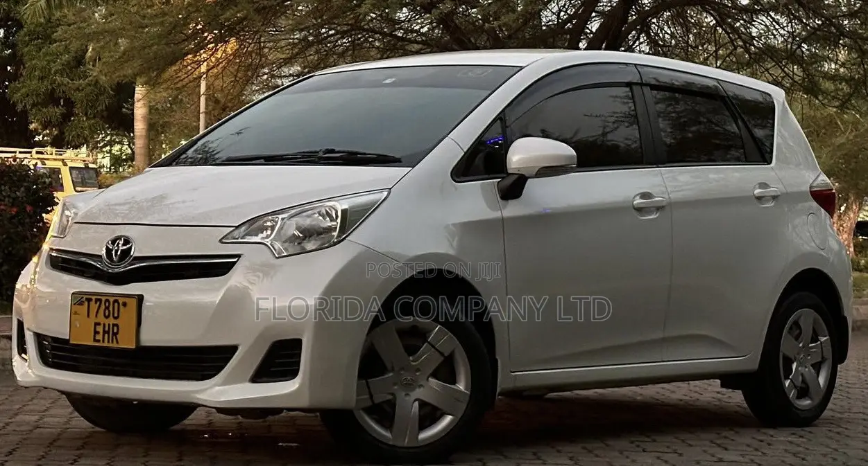 Toyota Ractis 2012 White
