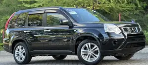 Nissan X-Trail 2012 Black