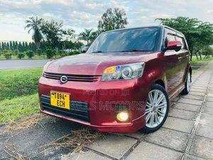 Toyota Corolla Rumion 2008 Red