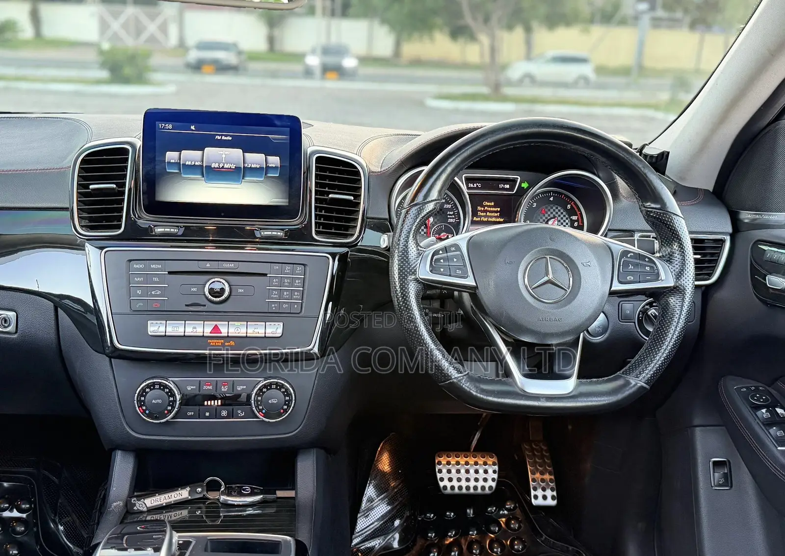 Mercedes-Benz GLE-Class 2018 Red