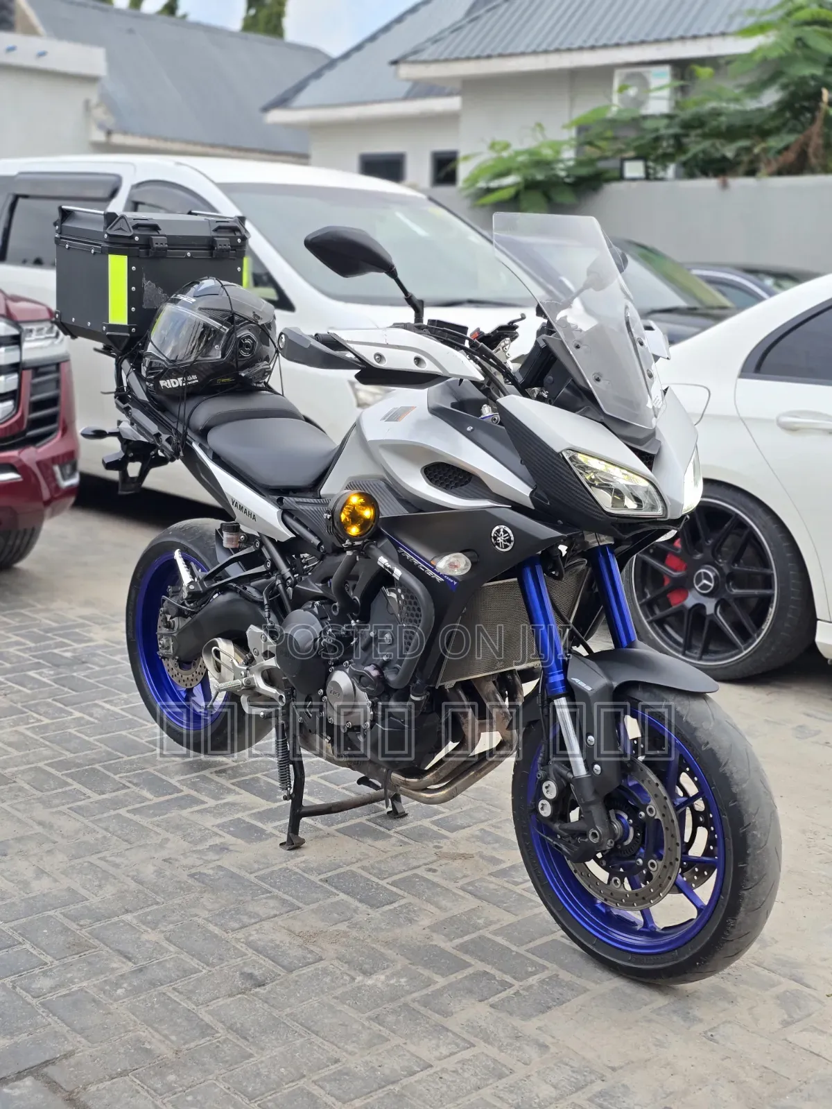 Yamaha 2017 Gray